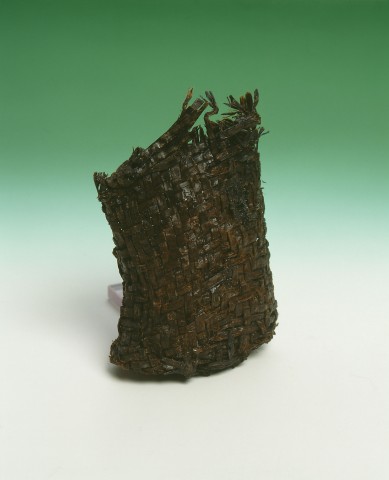 Jomon pochette (important cultural property)