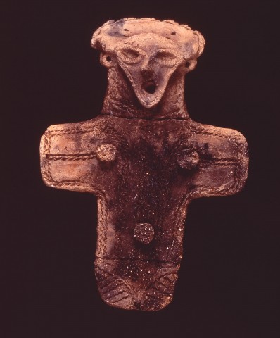 Large flat clay figure (important cultural property)