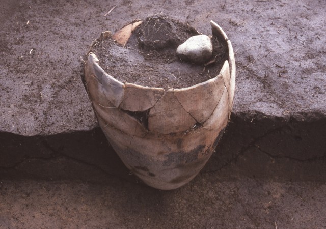 Buried pottery