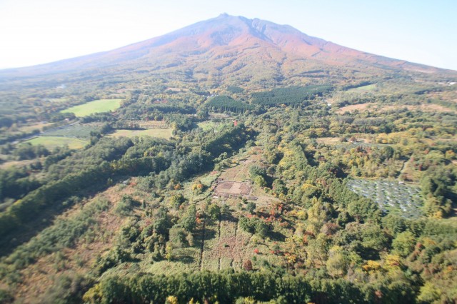 Overview of Mt. Iwaki and the Omori-Katsuyama Site