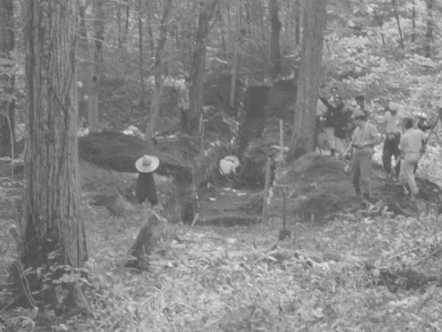 Excavation of Earthwork Burial Circle No. 1 (Jul. 1964)