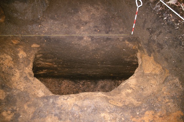 Storage pit